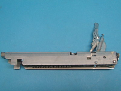 Петля двери духовки